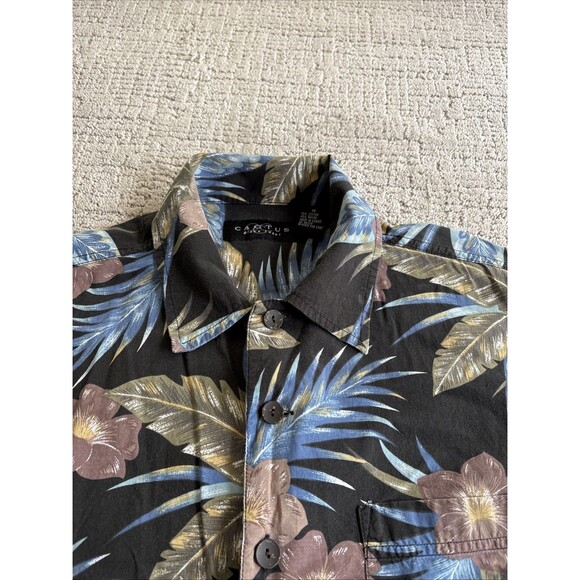 Cactus Black Label Hawaiian Shirt Men’s Med Black Blue Floral Tropical Button Up - Picture 2 of 13